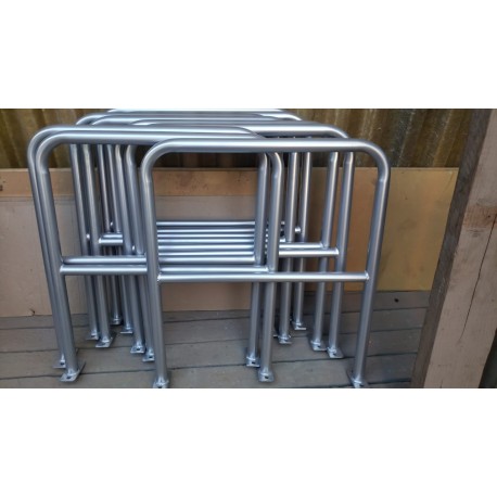Bicicletero Metalico  8