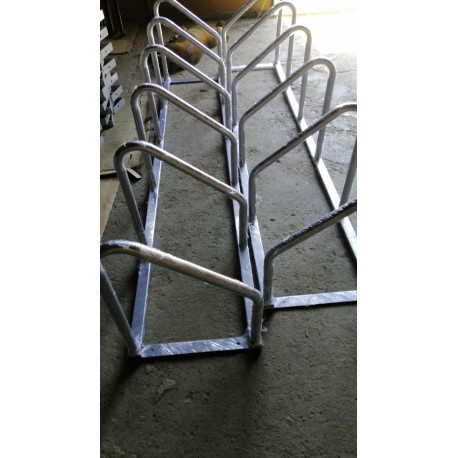 Bicicletero Metálico BM-6B